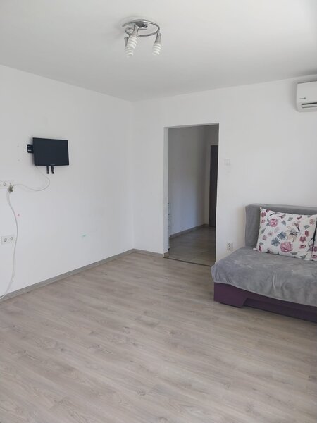 Berceni, Obregia, Grand Arena, etaj 3/4, reabilitat termic, parcare,